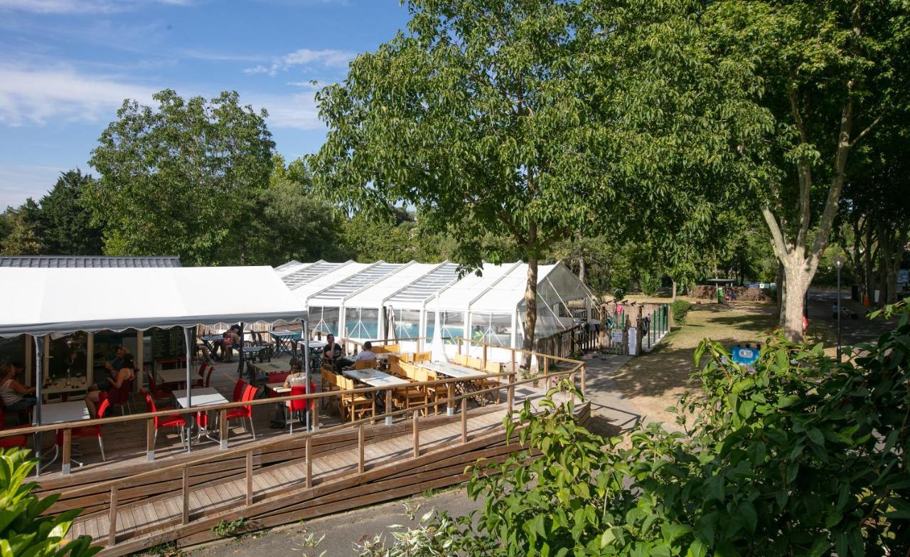 Camping La Belle Etoile Мелён Экстерьер фото