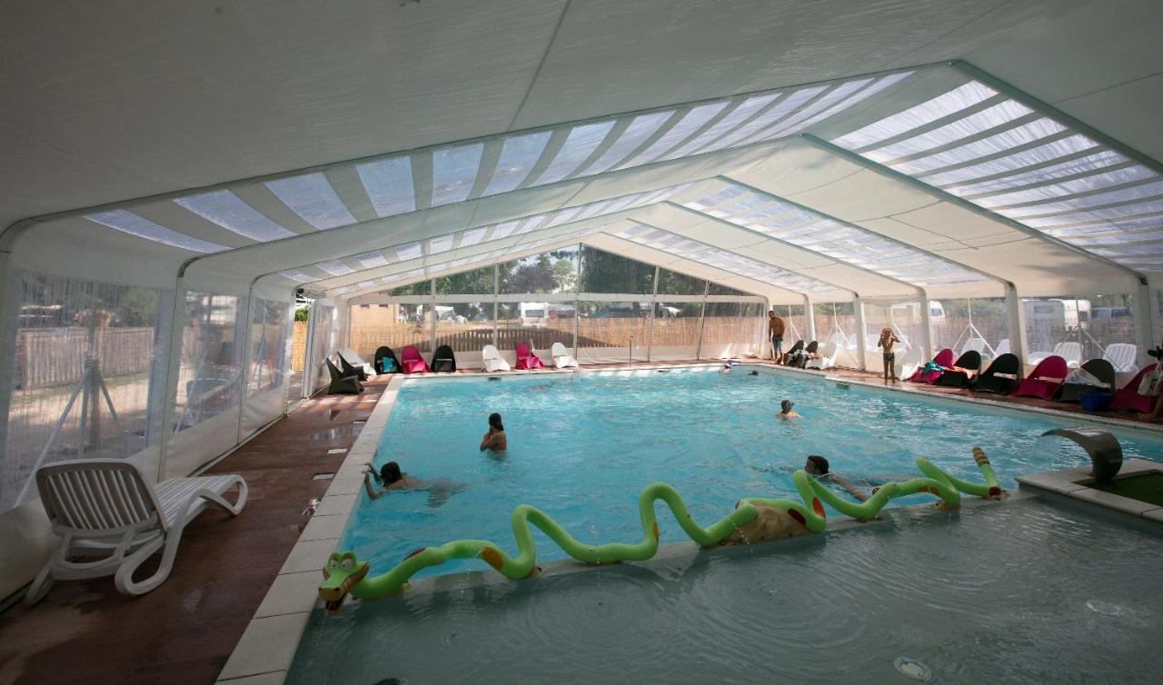 Camping La Belle Etoile Мелён Экстерьер фото